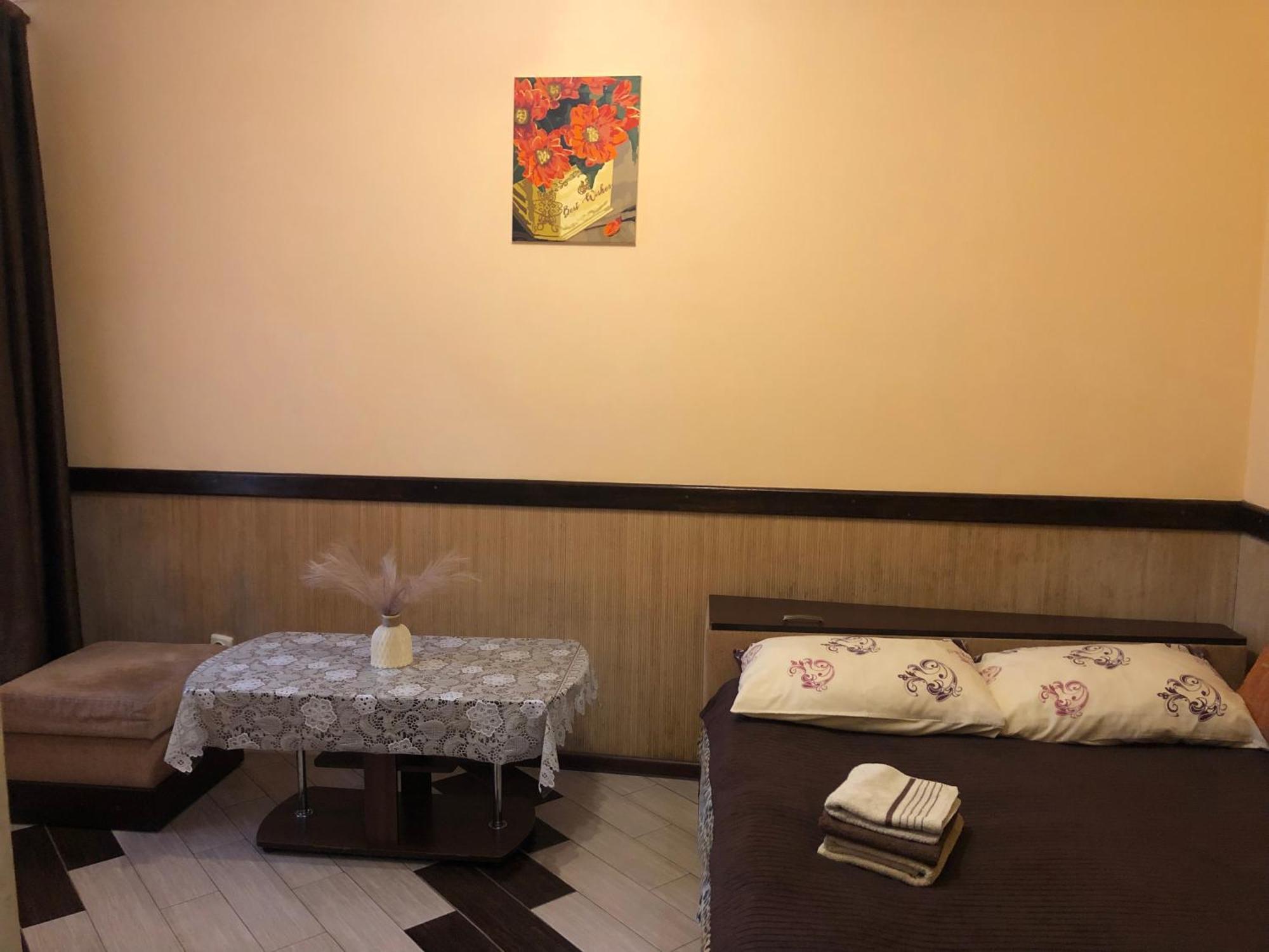 Львів Центр Міста Apartment In The Center Of Lviv Поруч Громадська Парковка Eksteriør bilde